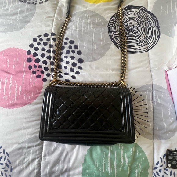 Chanel boy bag has/ps those stains is from lipstick,,price fix no discount - Picture 2 of 13